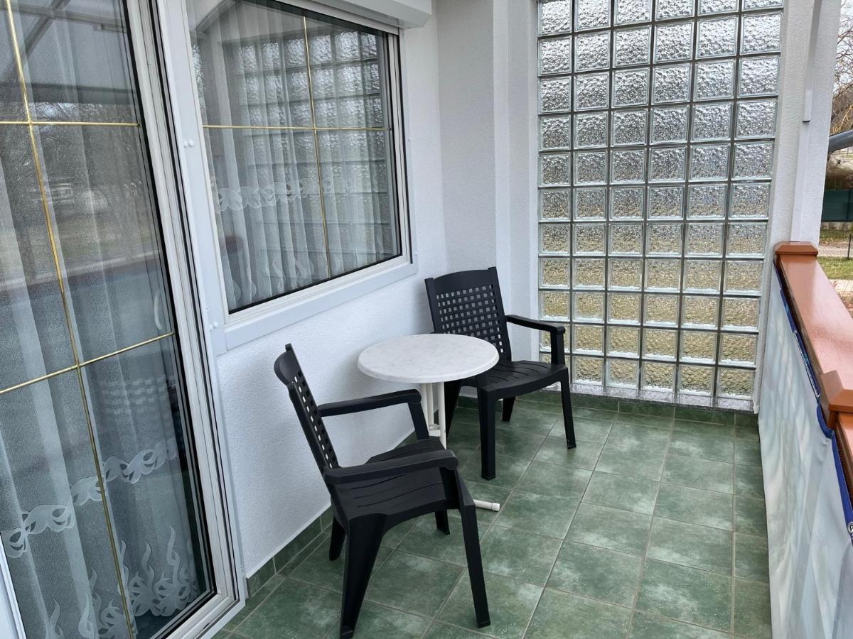 Karolin Apartman Bük Buitenkant foto