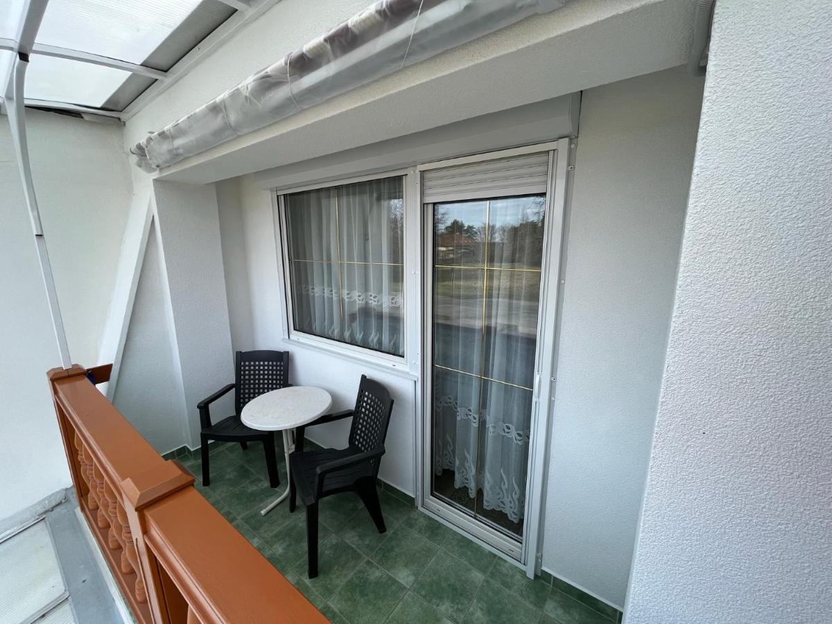 Karolin Apartman Bük Buitenkant foto